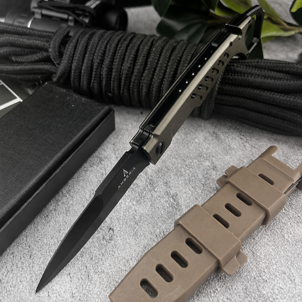 Tactical Folding Knife with Protective Sheath